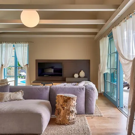 Griota For 8 People Near Umag With Private Pool, Jacuzzi & Sea View - Pet Friendly *