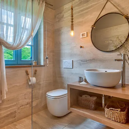Griota For 8 People Near Umag With Private Pool, Jacuzzi & Sea View - Pet Friendly Villa *
